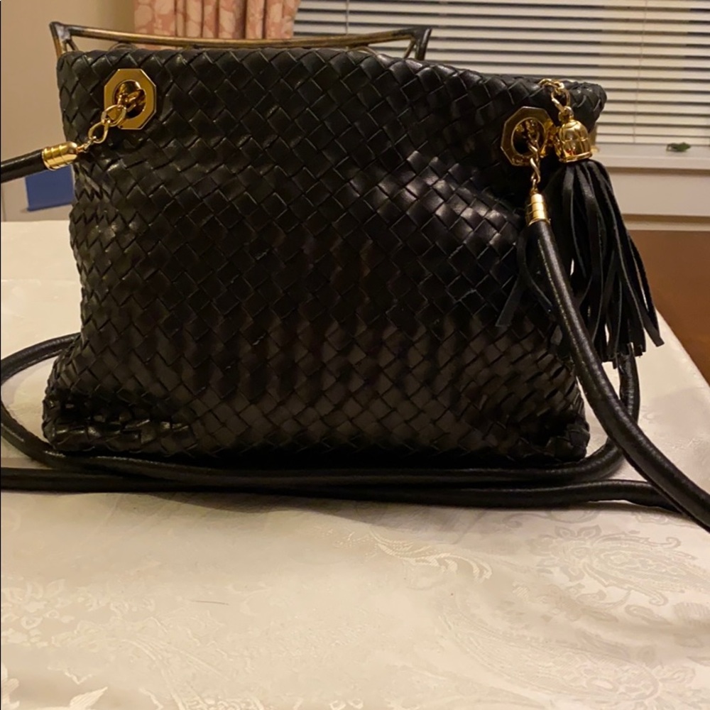 Mannelli Handbag Intrecciato Design